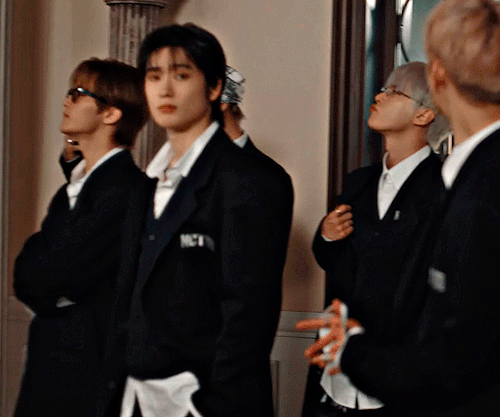Confused Kitty JAEHYUN @ 'Walk' Movement