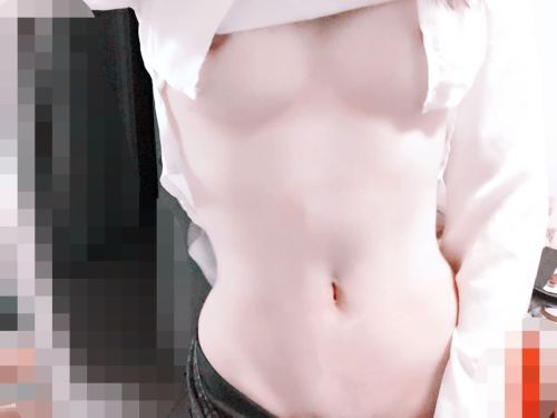 hsexh: 署名投稿:来自微博@熊猫尾巴么么哒 妹子的投稿♡