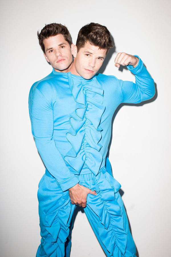 Max and Charlie Carver.