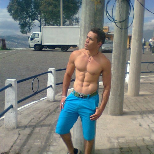 videosamedianoche:  piscina