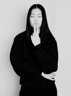 lunepride:  Liu Wen, shot at marilyn agency 