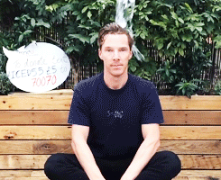 anothermindpalace:  Benedict doing the ALS ice bucket challenge. [x] 