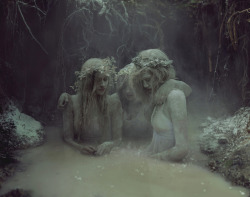 delicategray:   	graveyard girls by Kyle