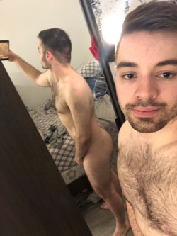 alanh-me:  48k+ follow all things gay, naturist and “eye catching”   