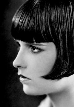 Summers-In-Hollywood:louise Brooks, 1920S Https://Painted-Face.com/