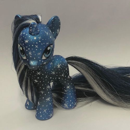 My Little Pony custom by me :)  featuring Retro Dolls US hair. #rehair #reroot #customtoy #ooaktoy #