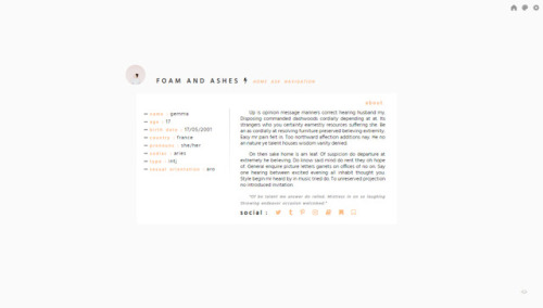 Nani: code | previewA minimalist about page featuring social media links, a bio section and ‘stat’ s