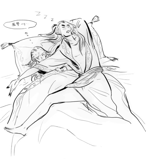 wavesheep:dads’(and uncle’s) sleeping posture :D