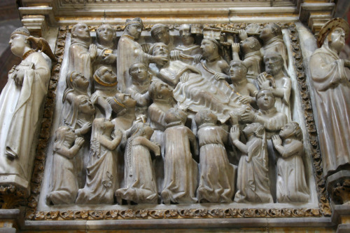 Details of Peter of Verona’s grave in the Cappella Portinari chapel in Sant'Eustorgio church i