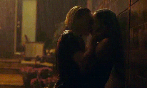andysapril:my top kisses in the rain: #20: Dallas and Jasmine (Below Her Mouth)