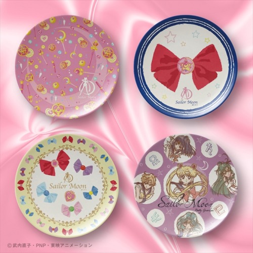 sailormooncollectibles: NEW Sailor Moon plates &amp; lanyards! more details: www.sailormo