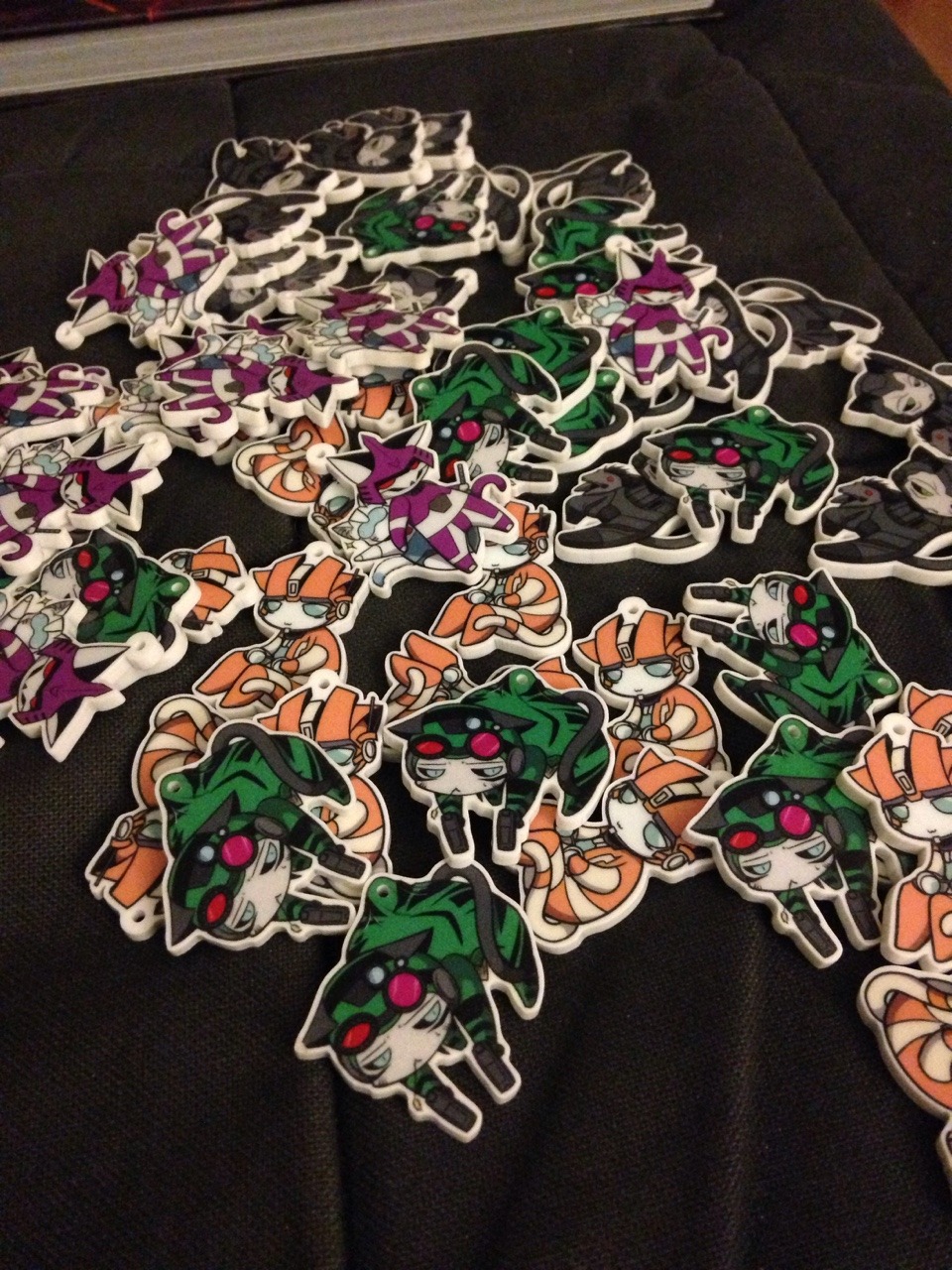 eikuuhyoart:  My new charms came today and they all look adorable!! Yaaaaay!!