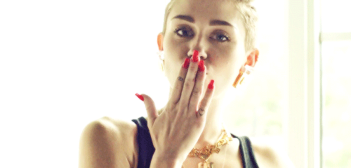 lord-miley-cyrus:  official miley cyrus blog