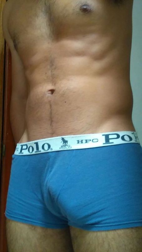 alfredoquiereleche:  Policía xalapeño con una verga muy rica