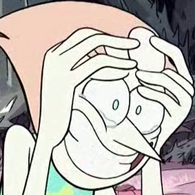 bluelink3211:oelm:artemispanthar:  kasukasukasumisty:  pinkiepiebones:  how do the crystal gems react to steven losing his baby teeth  WHERE DID WE GO WRONG WHERE DID WE GO WROOONG  *frantically tries to shove them back in*  this is 100000% gold I—-