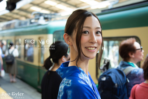 title:travel Enoshima Electric Railway with Yoshikomodel:美子(Yoshiko) twitter: @ikemiko_photo