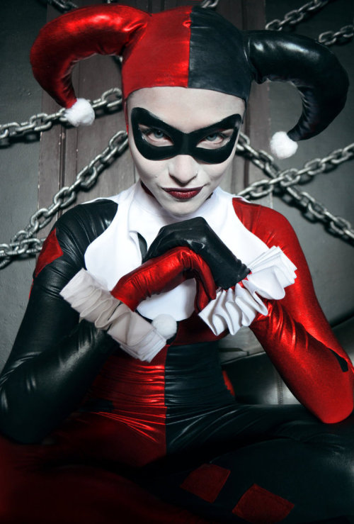 allstarscosplay:Cosplay Star: Angela Bermudez is Harley Quinn!Want to be a Cosplay Star? Send your s