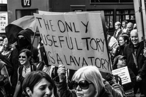 Pull the chain, VOTE LABOUR!London, England