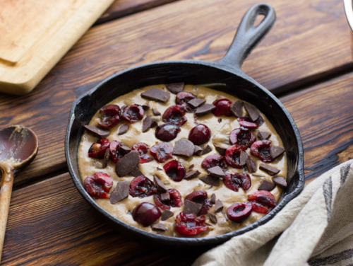 Porn sweetoothgirl:  Chocolate Cherry Skillet photos