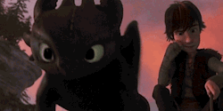 felixkitty:  Finally knowing what Toothless’ goofy walk looks like (wasn’t disappointed) 