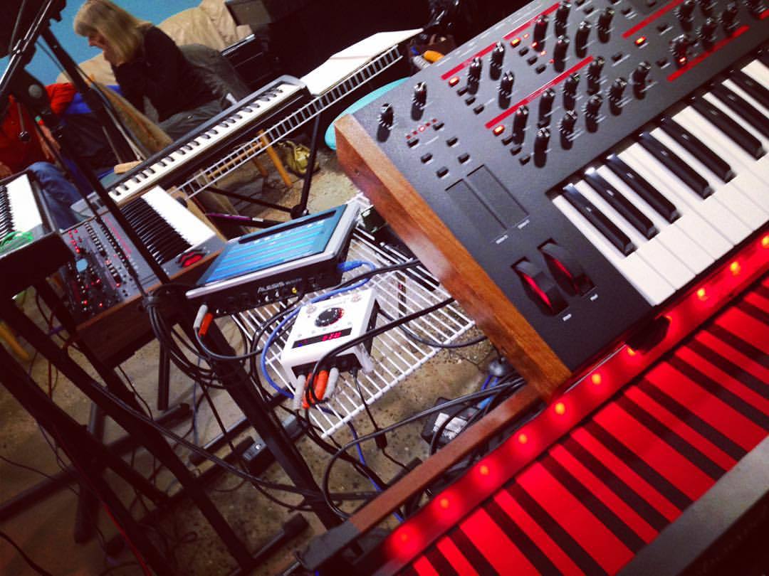 experimentalsynth:  #synth #dsi #hakencontinuum