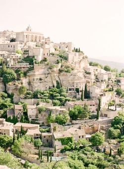 our-amazing-world:  Luberon Valley, Fran