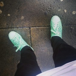 jahidslife:Rainy days kept sunny by the shoes on my feet 