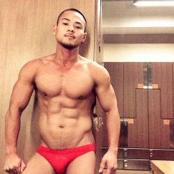 eriknguyens:  #eriknguyens #gogoboy #gayasian #imasian #gogodancer