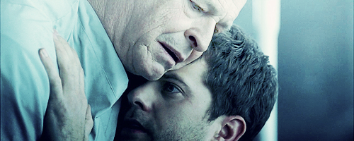 altertypewriter:  drcosimacormier:  fangirl challenge [10 tv shows] - fringe  ”when you open your mind to the impossible, sometimes you find the truth”     