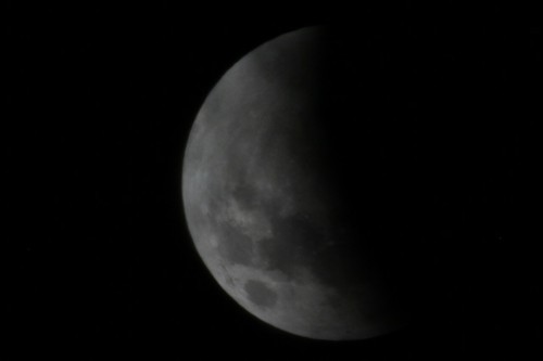 Shots of the SuperBloodMoon Eclipse through my telescope. Taken from Johannesburg, South Africa. Unf