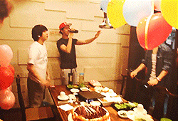 suzhaex:  Minhyuk’s Birthday Surprise Party 