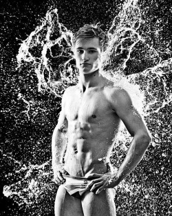 topnotchbodies:  Olympic Diver {Jack Laugher} 