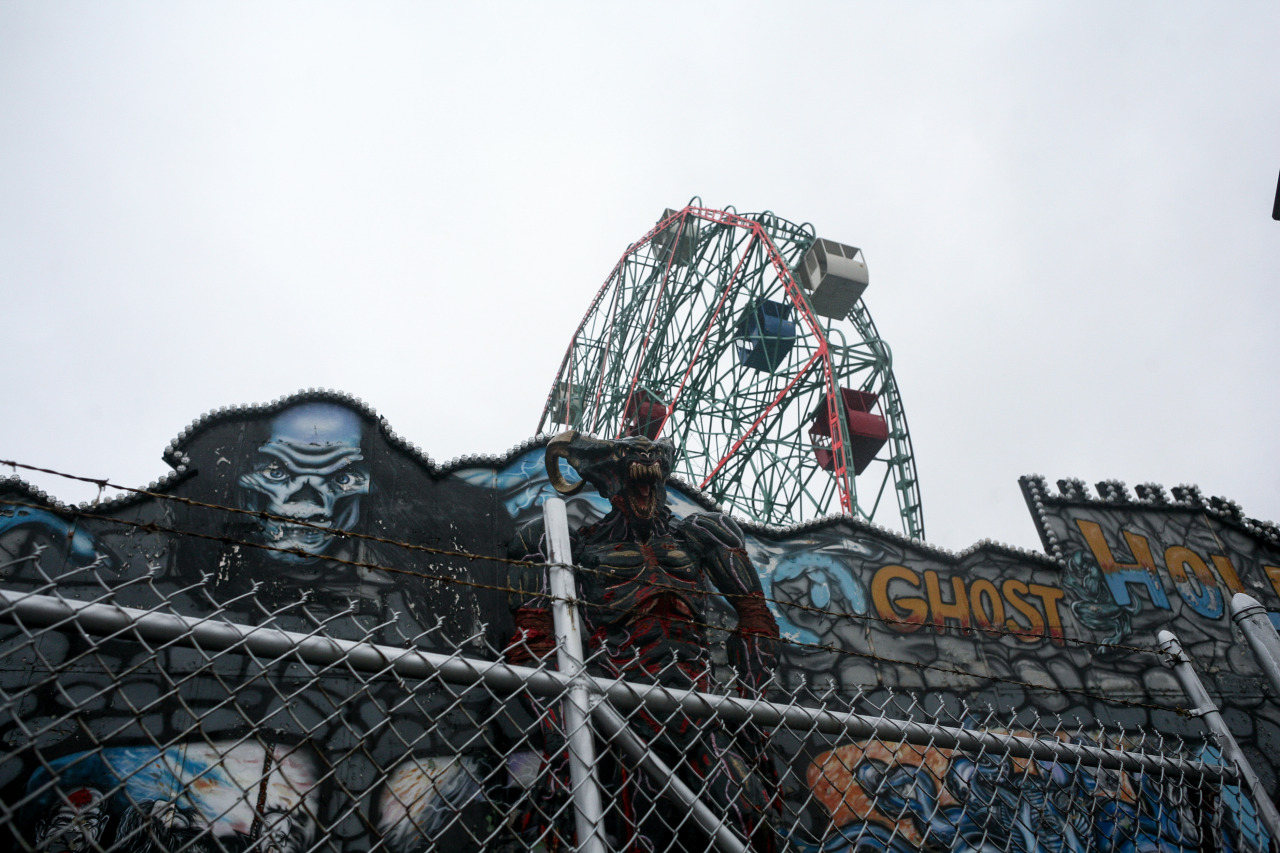 nyislike:  Coney Island on a rainy day after summer