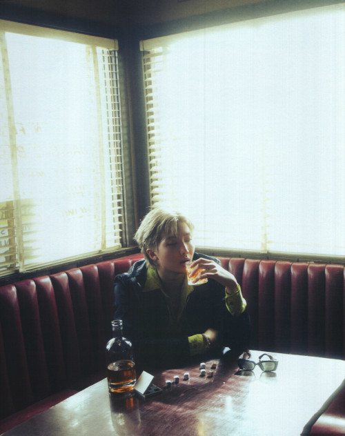 SPECIAL 8 PHOTO-FOLIO - RM V