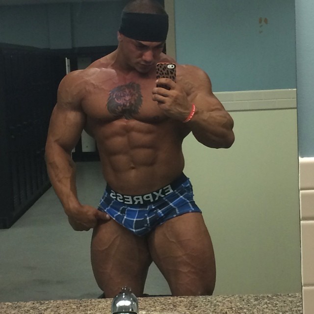 drwannabe:  Tristen Escolastico, huge as fuck