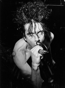 post-punker:  Lux Interior from The Cramps, 1981  via  