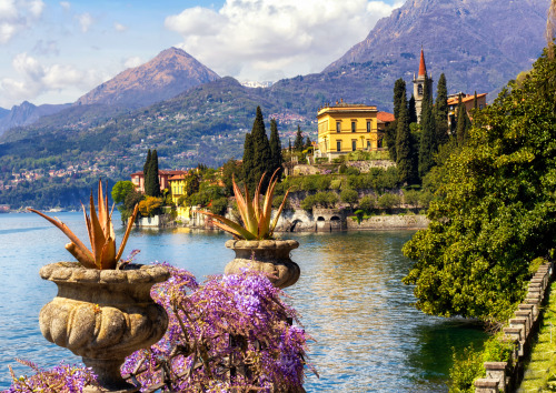 Varenna - Italy (by . Ray in Manila) 