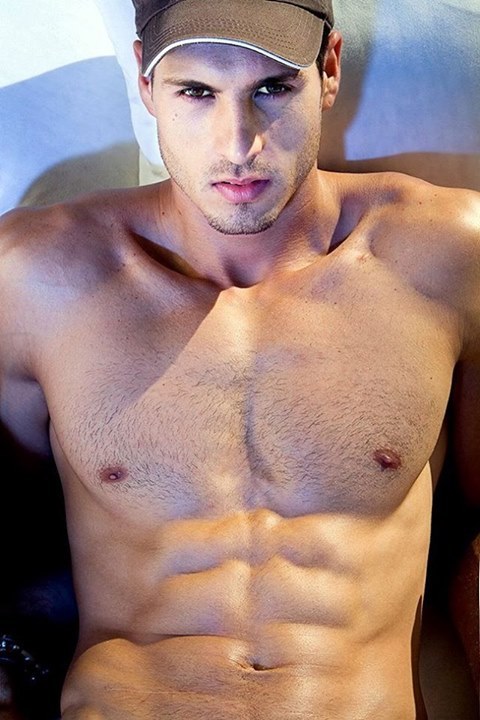 jockdays:  Hot studs, hung jocks, and thick cocks! http://jockdays.tumblr.com/