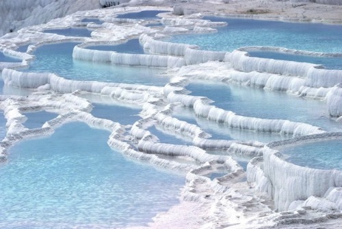 aquaticwonder:  Gorgeous Turquoise Pools of Pamukkale, Turkey  