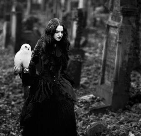 minarachelle:  @WeHeartIt http://weheartit.com/entry/126022627/via/gothminarachelle