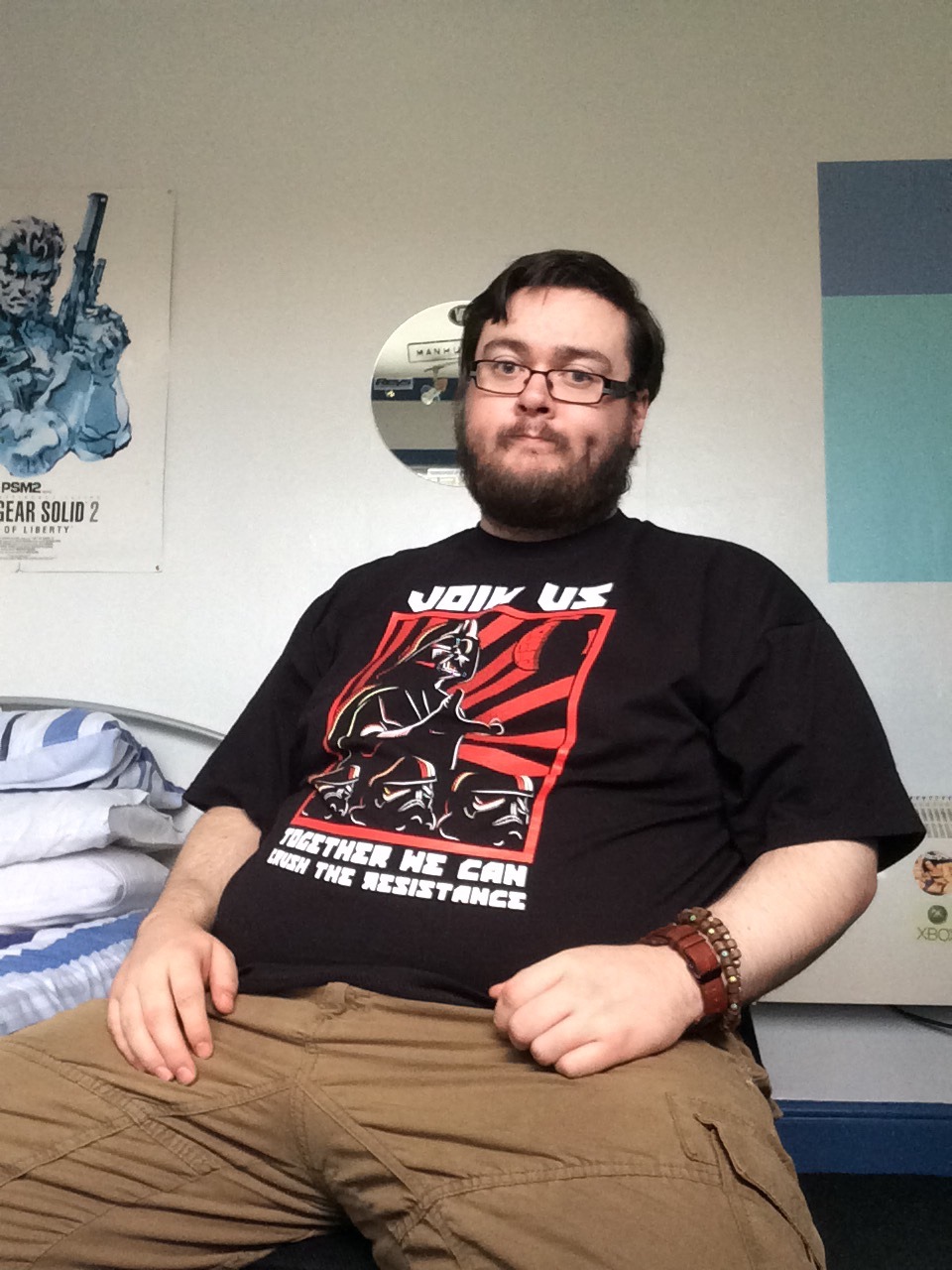 korndoggy:  New star wars Qwertee shirts…  Edit: Black really is slimming!