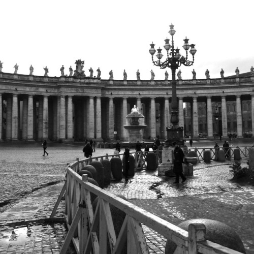 Piazza San Pietro in inverno, Città del Vaticano, 2009.