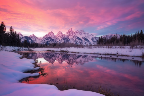 nubbsgalore: pretty in pink. photos by (clic pic) chip phillips and marc adamus. (see