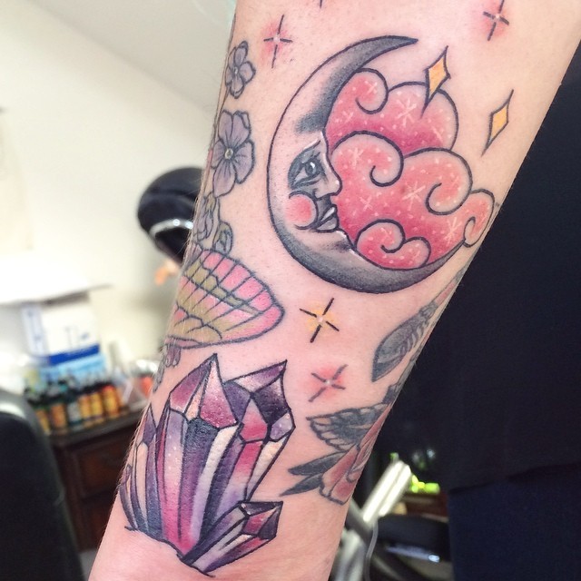 saferintheforest:  fun day doing these super sparkly gap fillers! ⭐️💖🔮✨