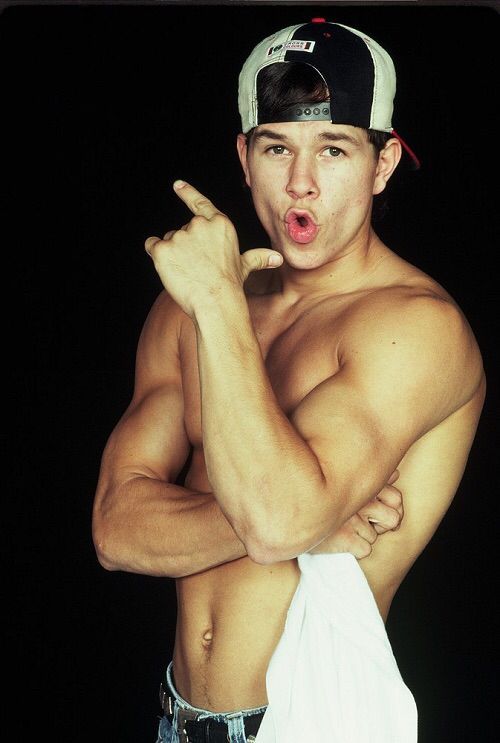 infinitefinitum:  Mark Wahlberg