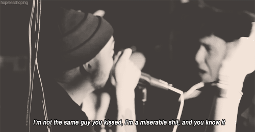 hopelesshoping:  Gnarwolves- Tongue Surfer (x) 