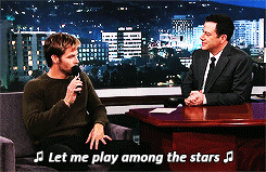 kirknspock:  Chris Pine Sings ‘Fly Me to the Moon’ // Jimmy Kimmel Live (Jan.