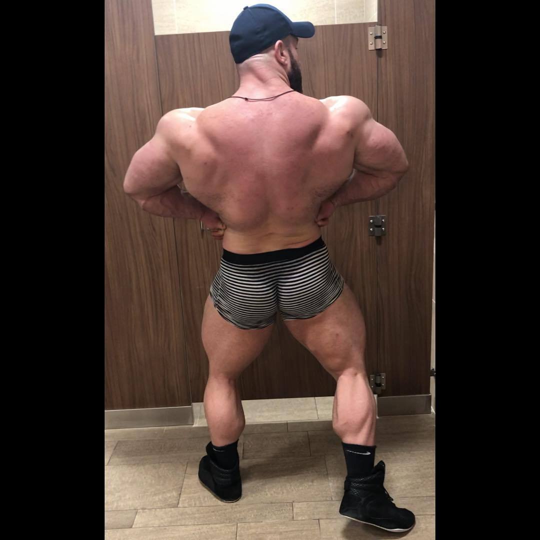 needsize:  I need to know his source. Damn!6′ - 290#Antoine Vaillant  You and me