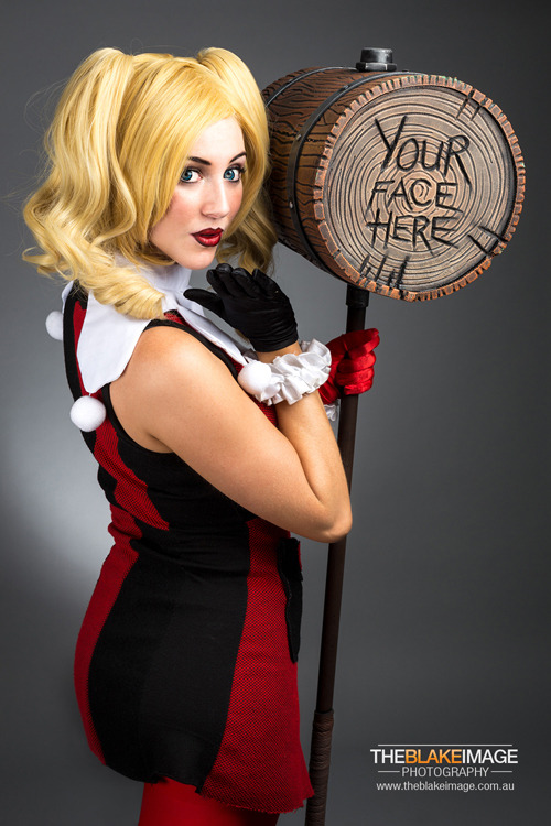 cosplayadoration:  Harley Quinn. / Model: The Artful Dodger / Photographer: Blake Robertson  