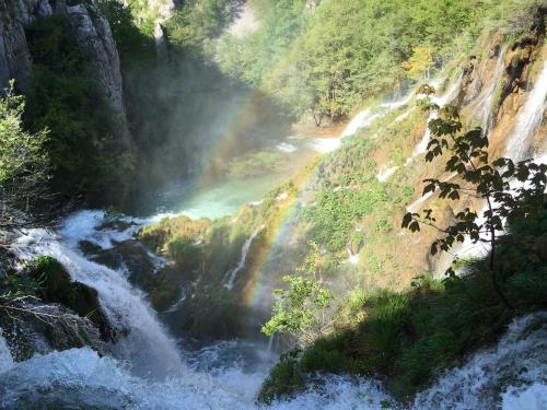 aiiaiiiyo:  [OC] [4032×3024] Plitvice Lakes, Croatia Check this blog! 
